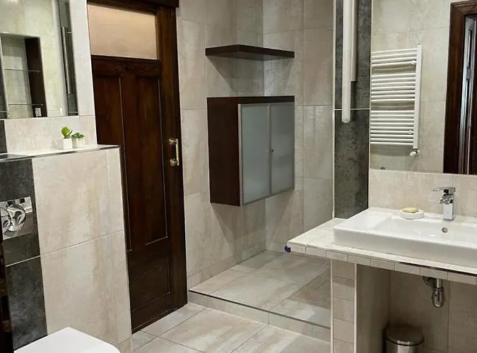 Appartamento Uroczy 97m2 W Samym Centrum Wroclawia *